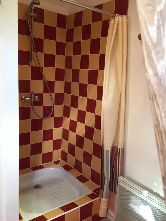 Les Caves Hotel Ambillou-Chateau Luaran gambar