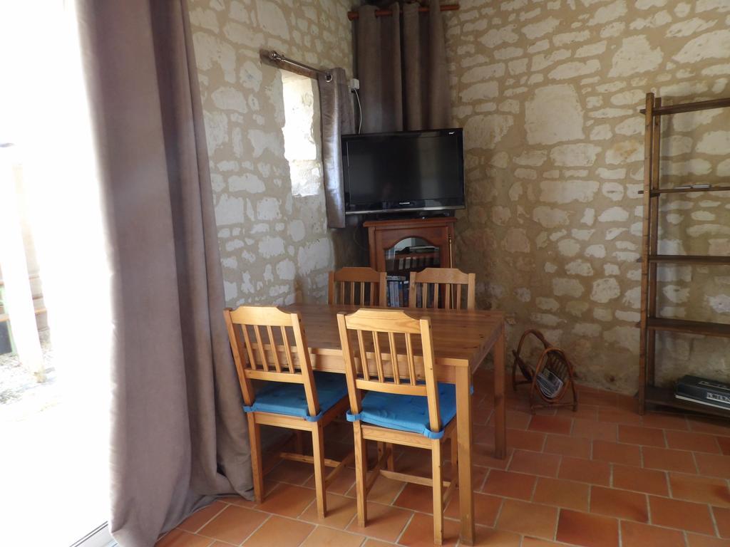 Les Caves Hotel Ambillou-Chateau Luaran gambar
